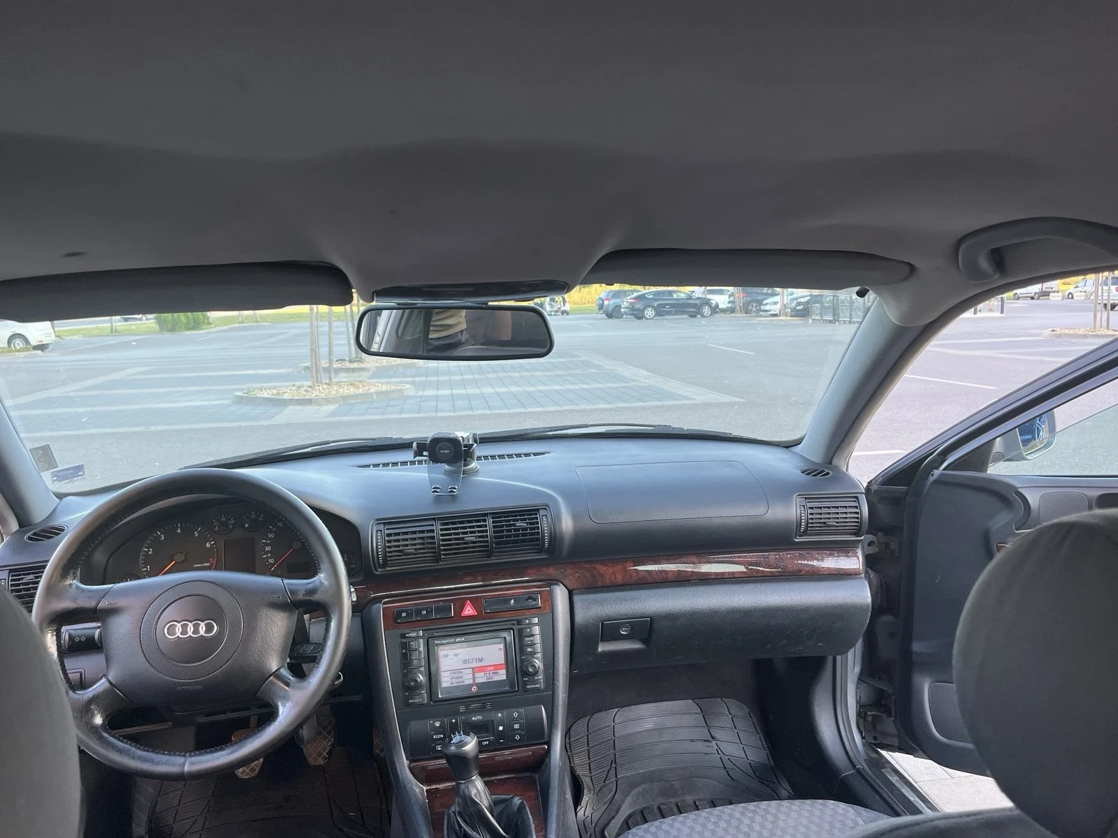 Audi A4  - изображение 2