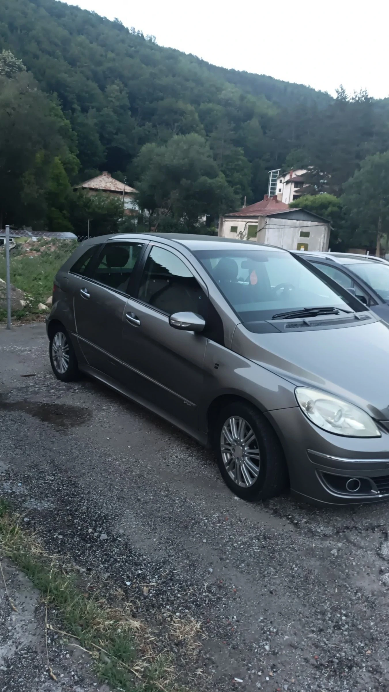Mercedes-Benz B 200  - изображение 6