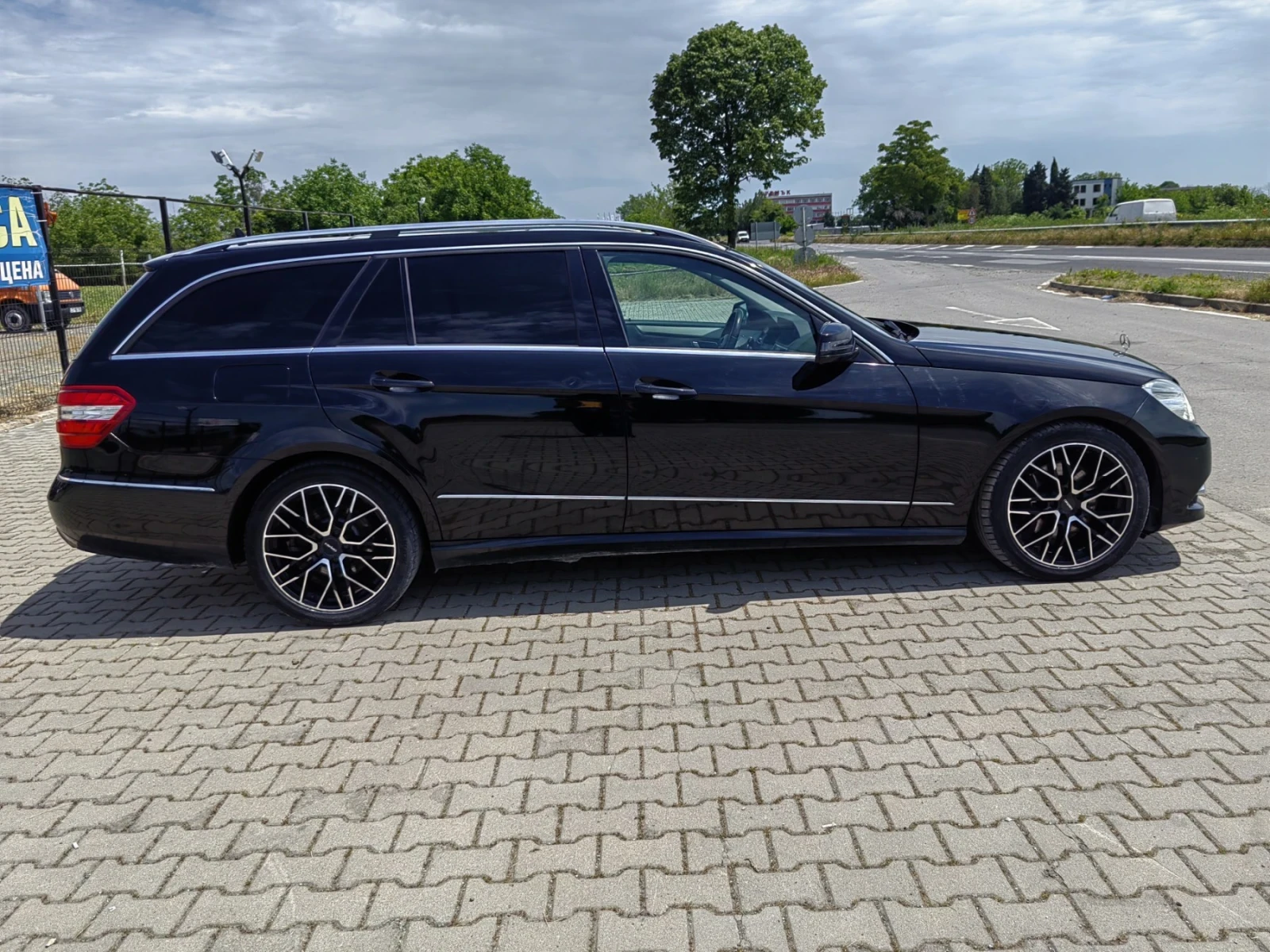 Mercedes-Benz E 350  - изображение 4