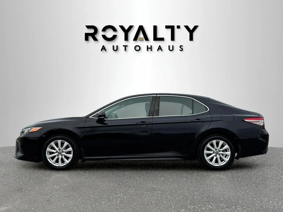 Toyota Camry SE / 2.5 / Carplay | Mobile.bg — изображение 3