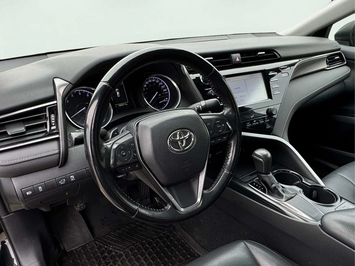 Toyota Camry SE / 2.5 / Carplay | Mobile.bg — изображение 7