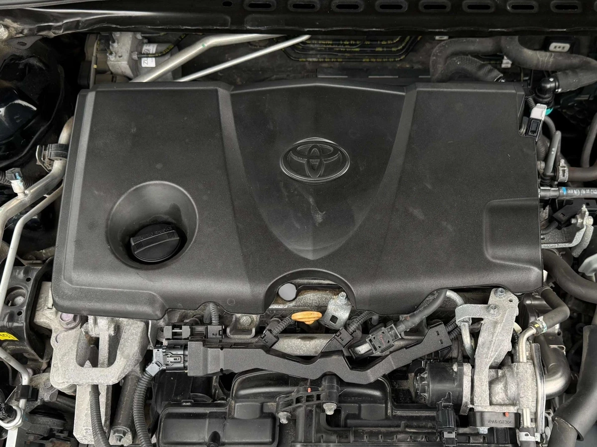 Toyota Camry SE / 2.5 / Carplay | Mobile.bg — изображение 12