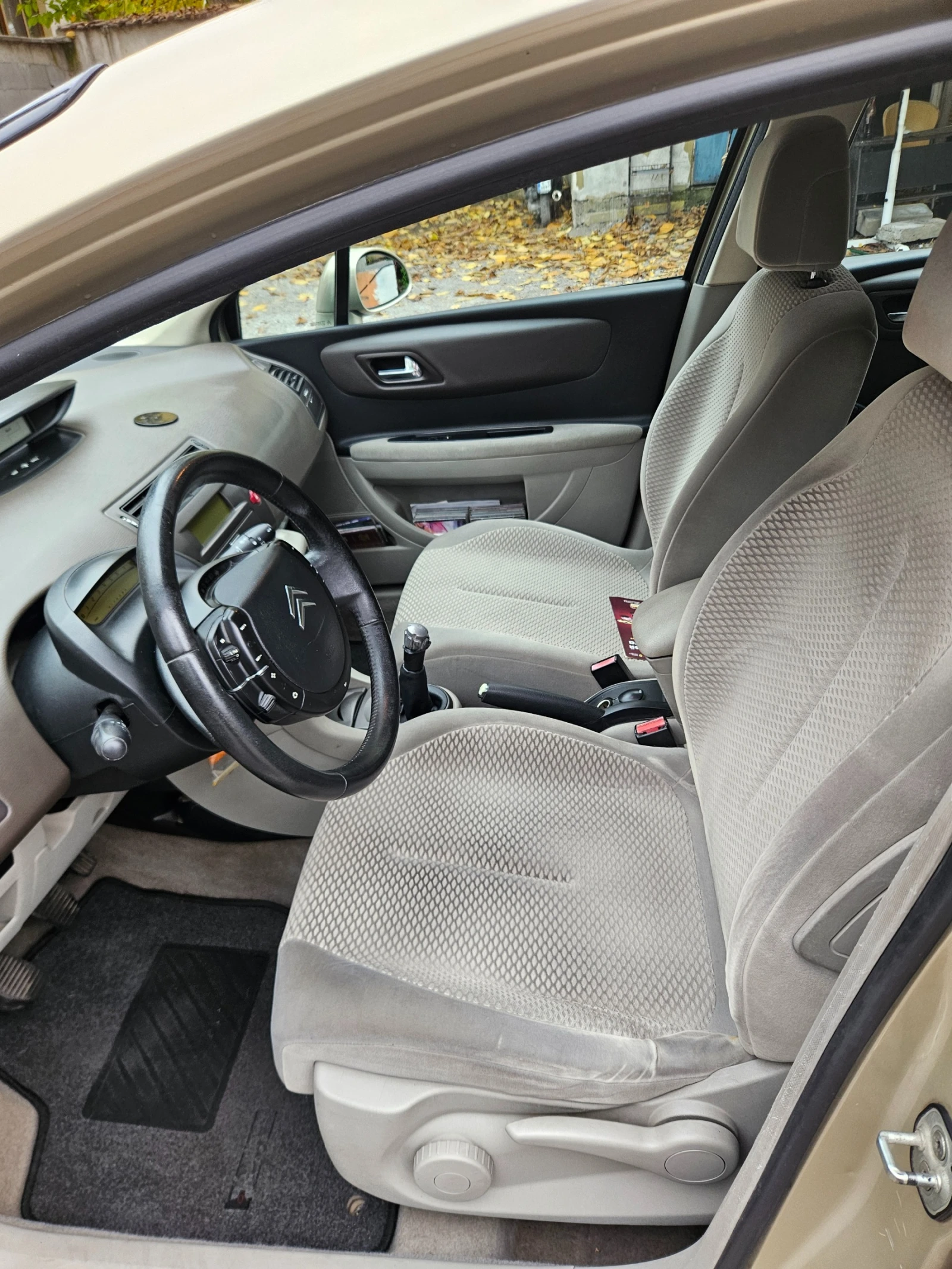 Citroen C4  - изображение 6