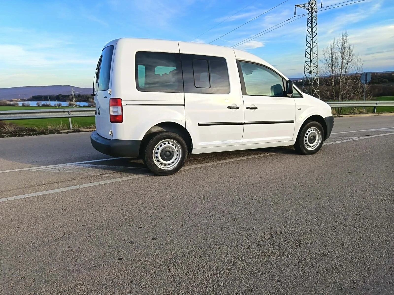 VW Caddy 1.9tdi  - изображение 5