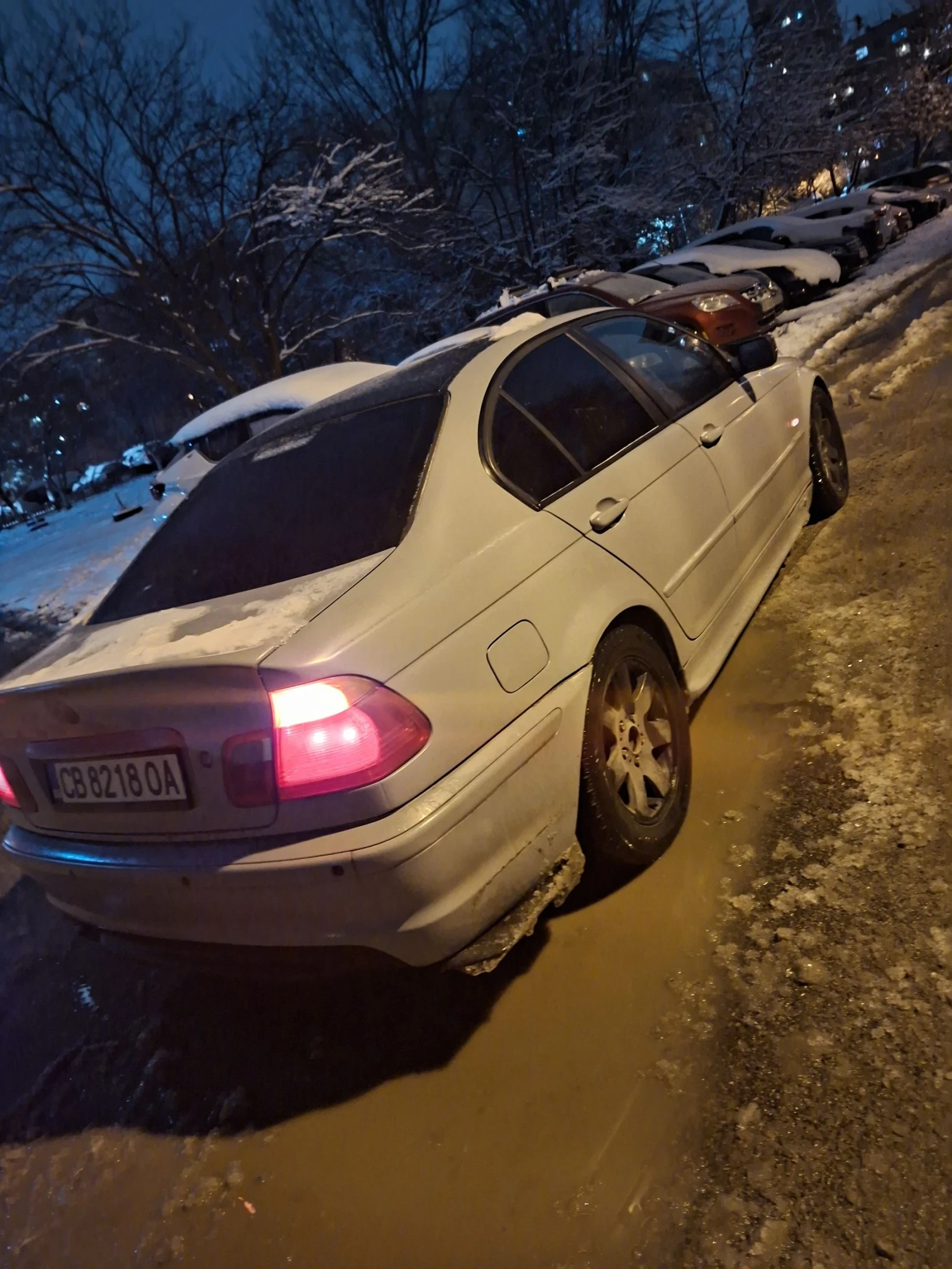 BMW 320, снимка 2 - Автомобили и джипове - 53131949