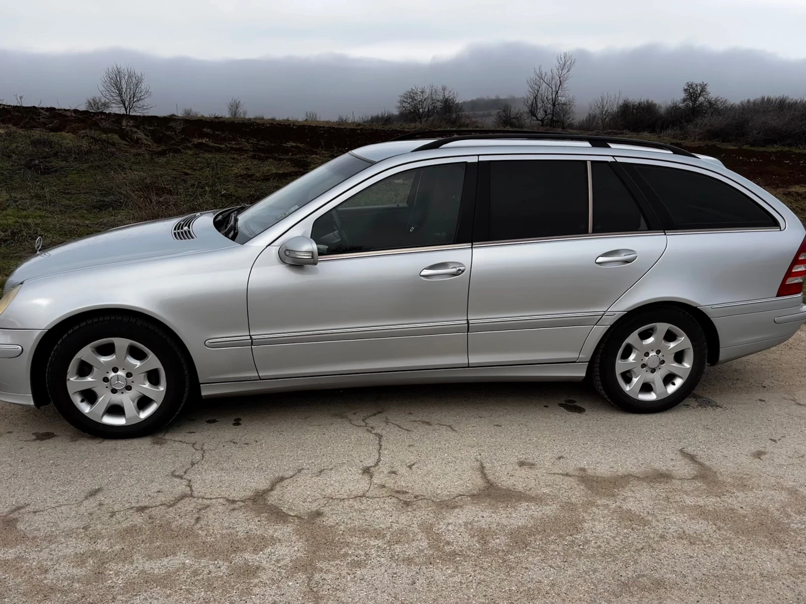 Mercedes-Benz C 220 2.2 - изображение 3