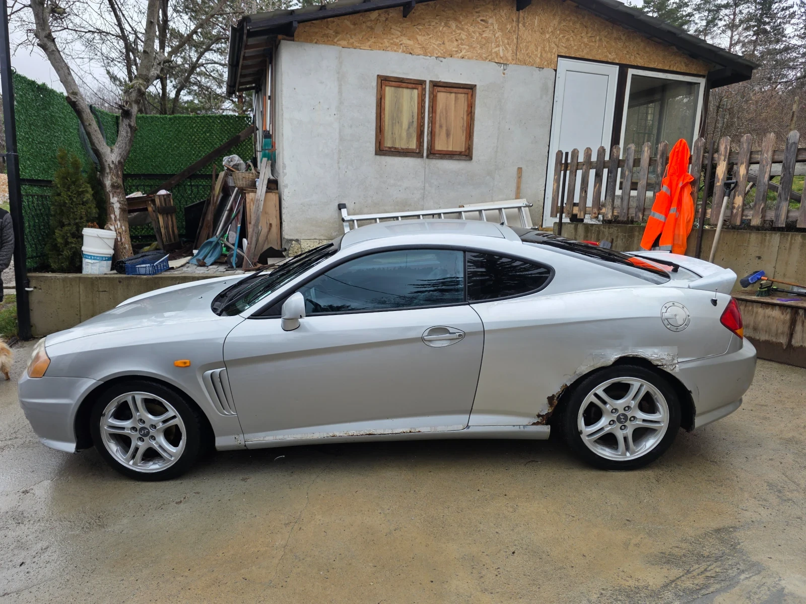 Hyundai Coupe 2.7 V6 Automatic LPG, снимка 4 - Автомобили и джипове - 53642410