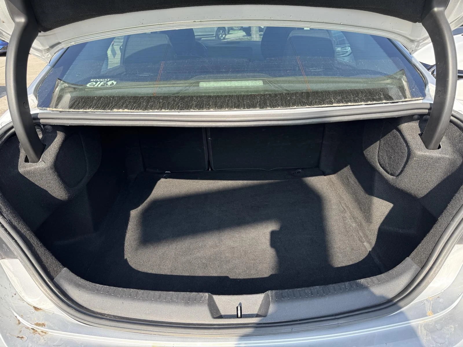 Renault Megane 1.5DCI, снимка 11 - Автомобили и джипове - 53736497