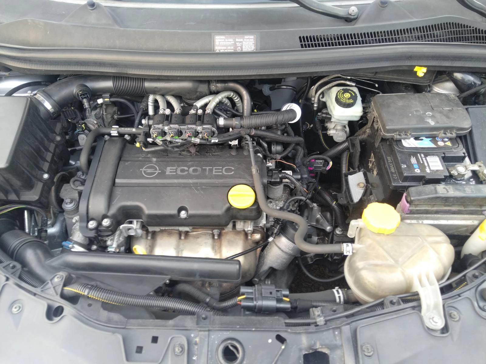 Opel Corsa 1, 2 АГУ - изображение 9