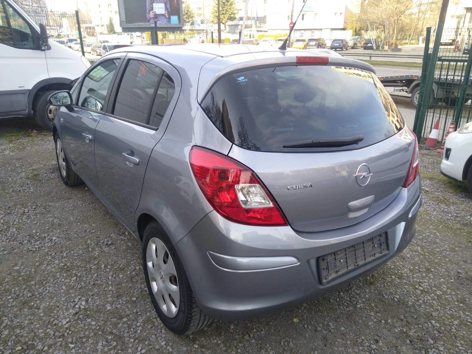 Opel Corsa 1, 2 АГУ - изображение 4