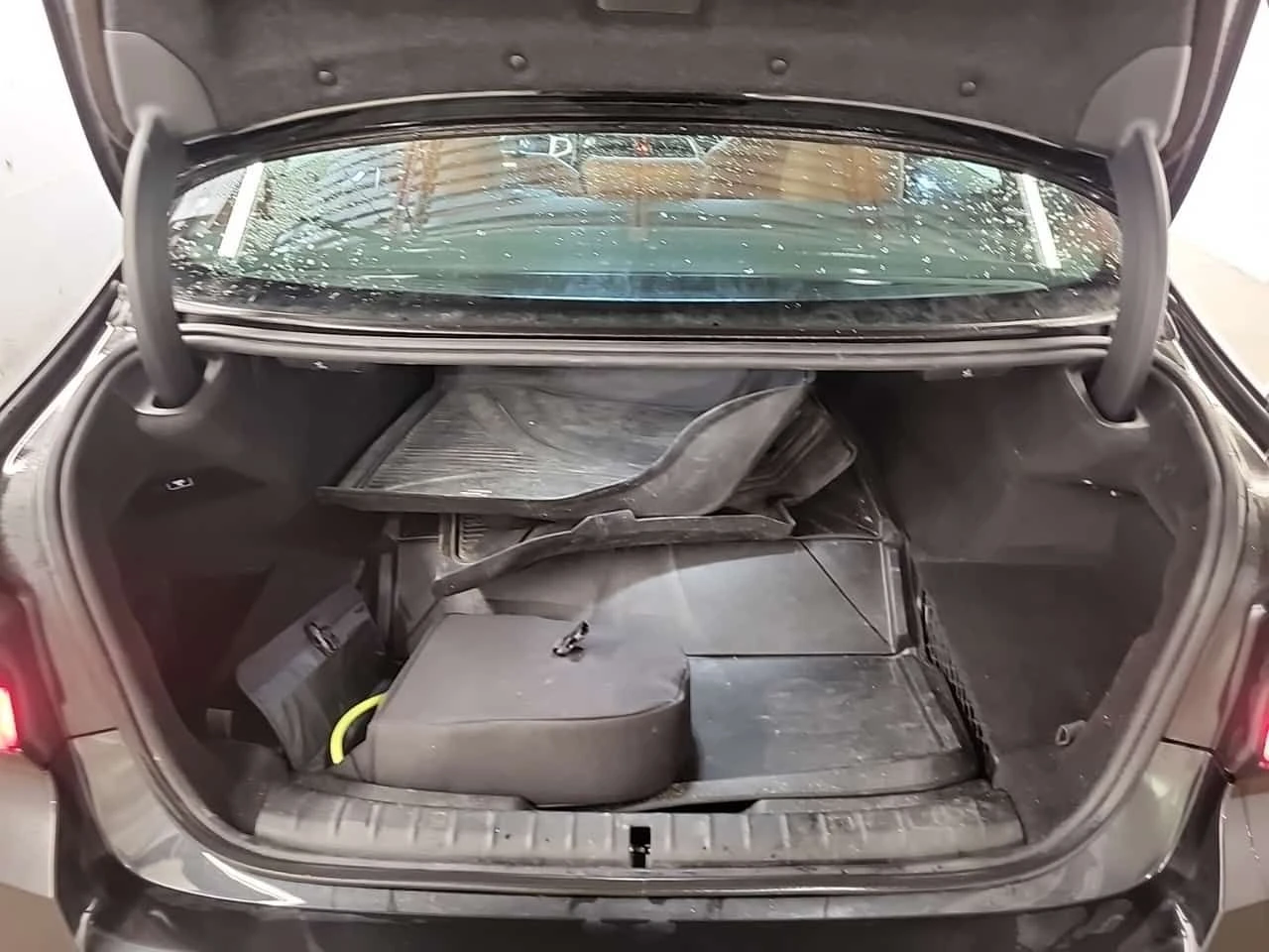 BMW 530E XDRIVE  CARFAX, снимка 14 - Автомобили и джипове - 53855414