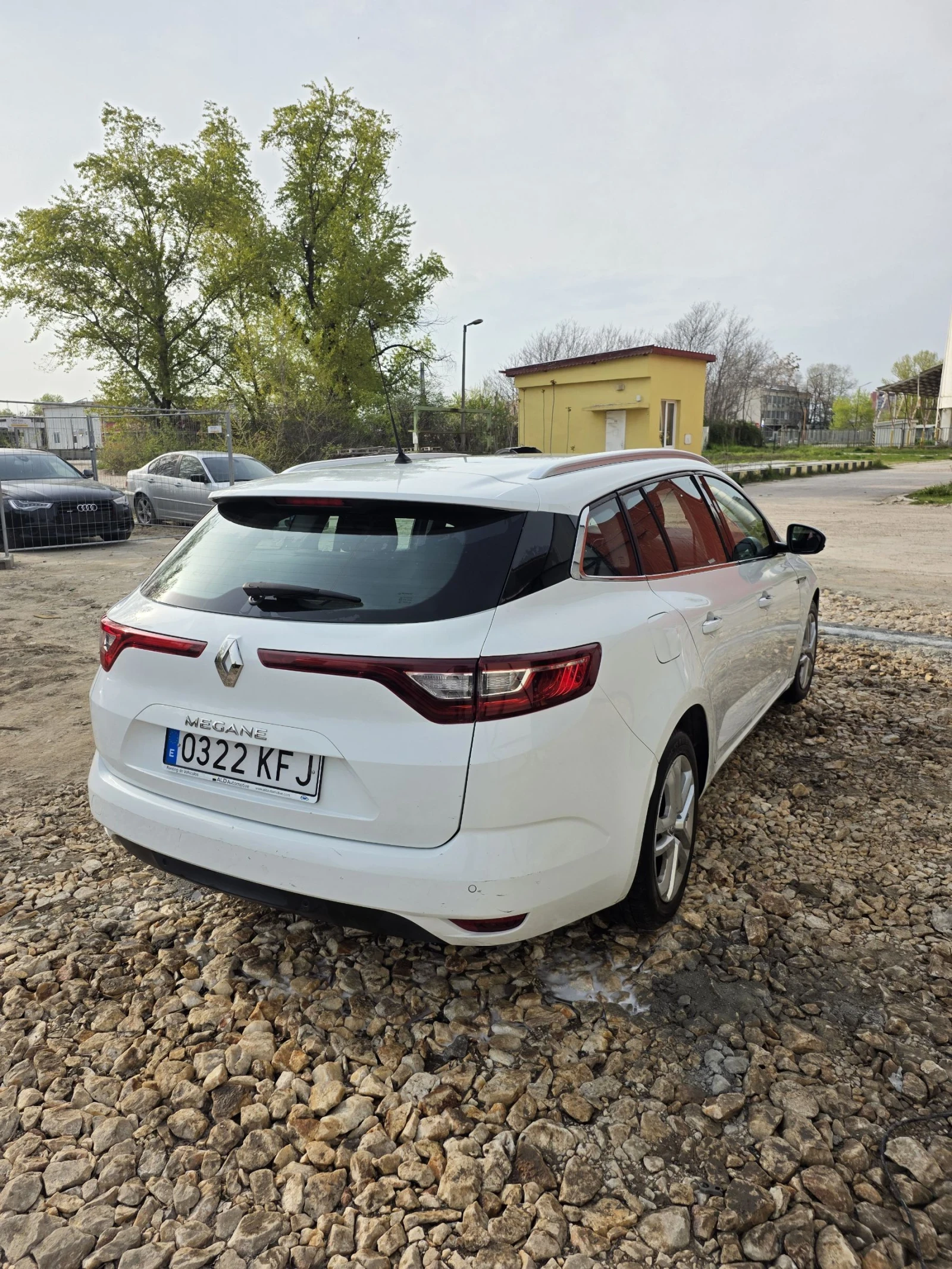Renault Megane  Renault Megane 1.5 dCi 2017г. Keyless, снимка 3 - Автомобили и джипове - 54184613