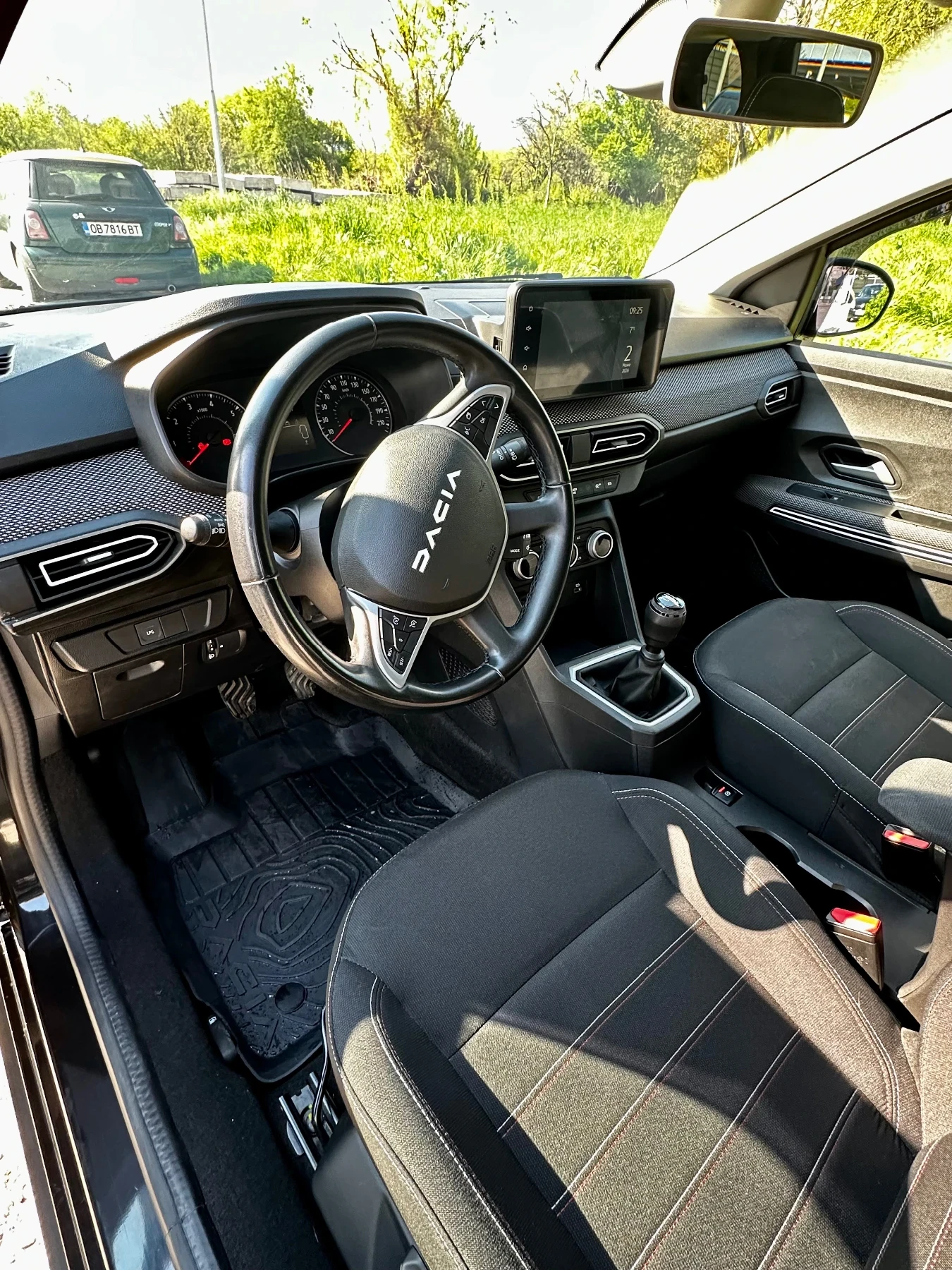 Dacia Jogger LPG, 6+ 1, снимка 6 - Автомобили и джипове - 54388366