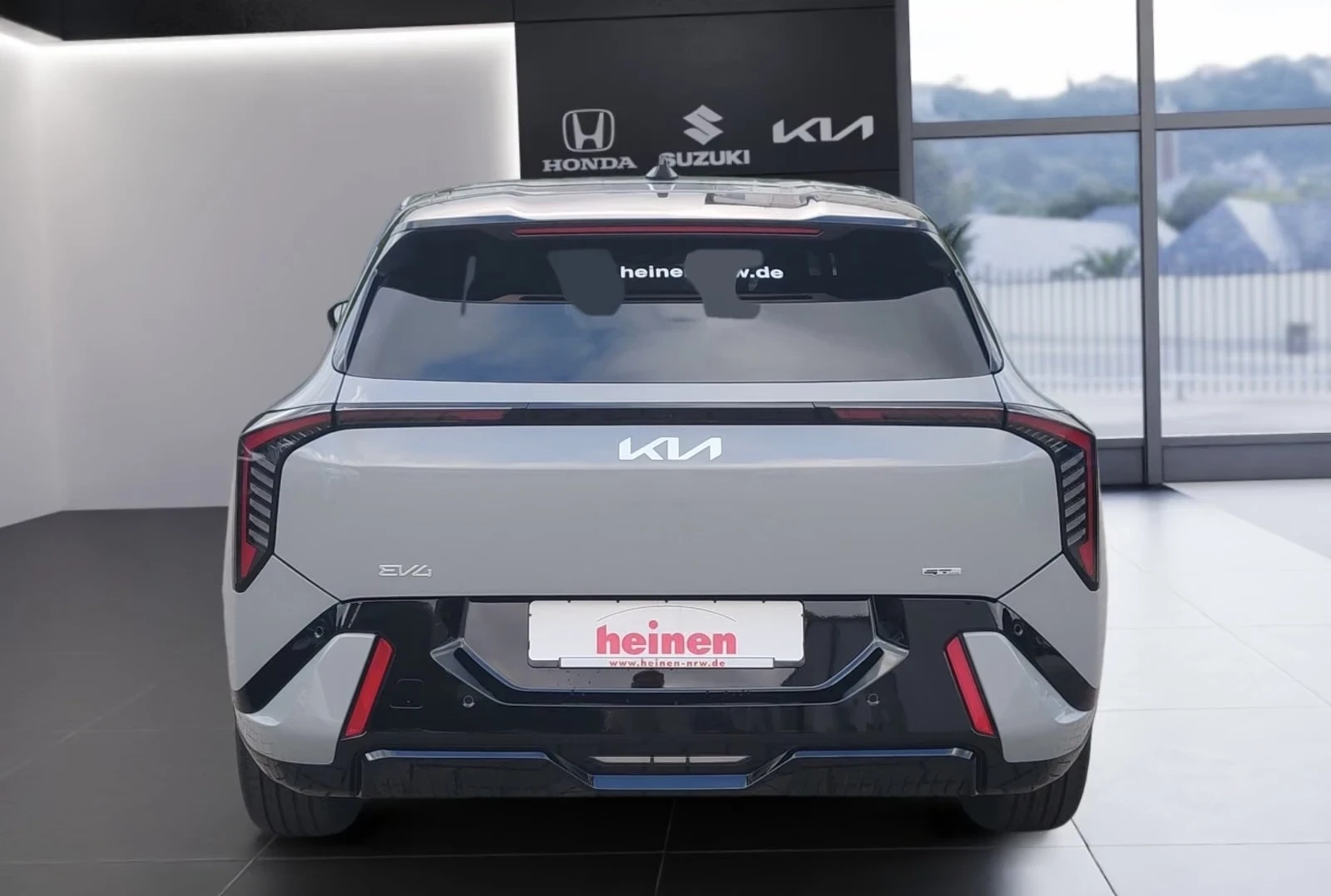 Kia EV4 GT-Line 81.4kWh Hatchback / 7Y Warranty | Mobile.bg � ����������� 7