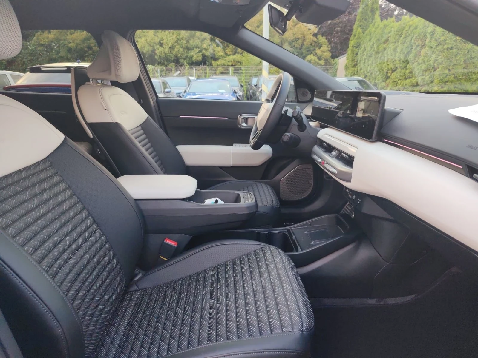 Kia EV4 GT-Line 81.4kWh Hatchback / 7Y Warranty | Mobile.bg � ����������� 8