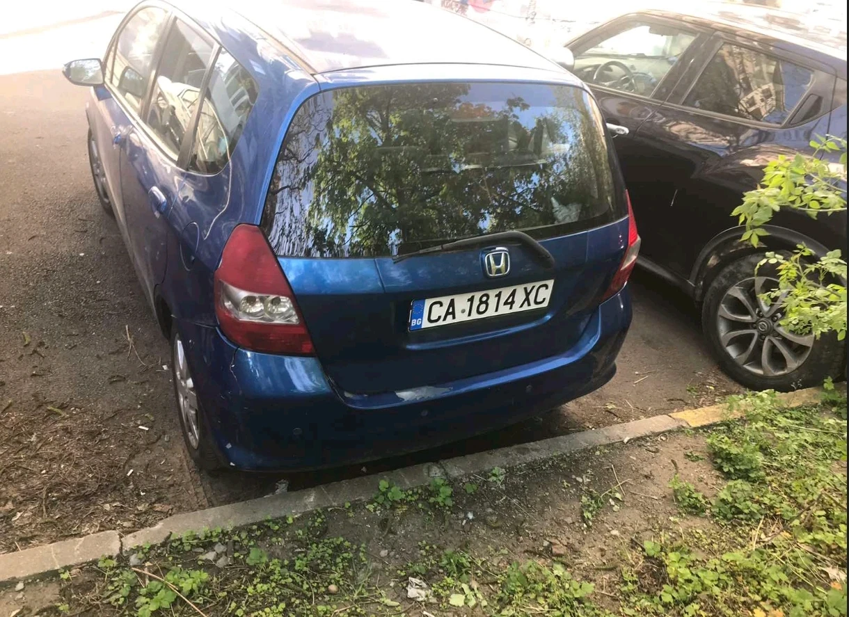 Honda Jazz 83 кс, снимка 10 - Автомобили и джипове - 54645366