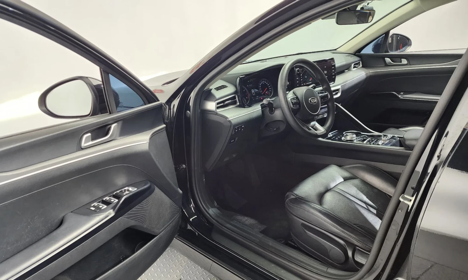 Kia K5 Trendy | Mobile.bg � ����������� 9