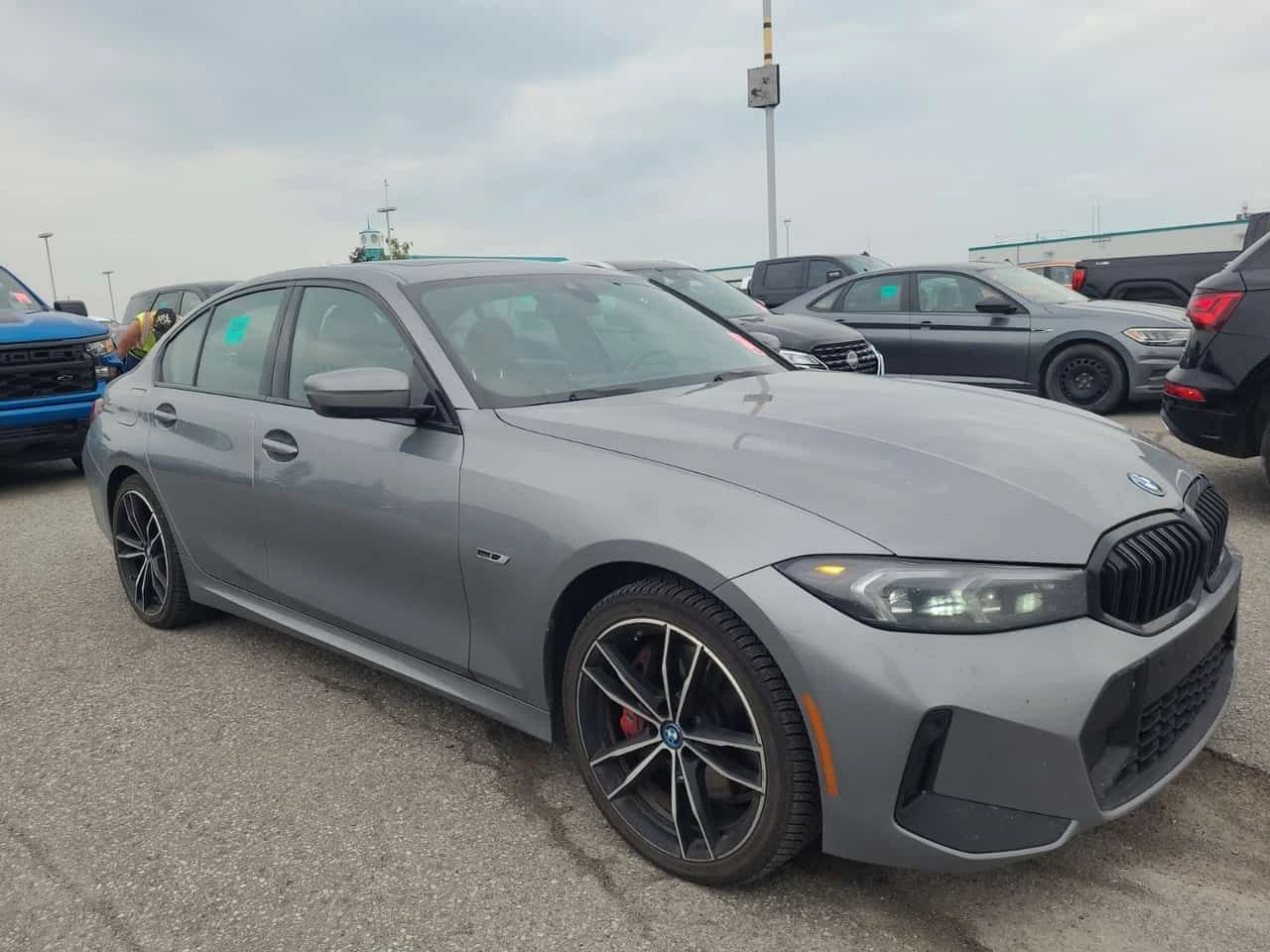 BMW 330 * 330E XDRIVE * CARFAX * ЦЕНА ДО БГ, снимка 2 - Автомобили и джипове - 54918485