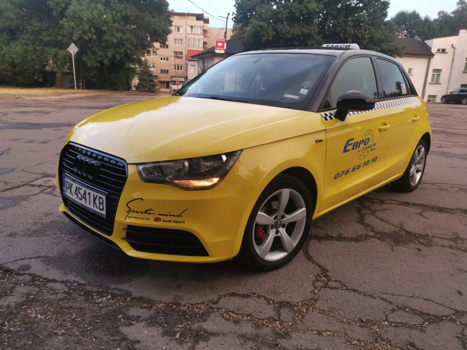 Audi A1 1.2, снимка 2 - Автомобили и джипове - 55185689
