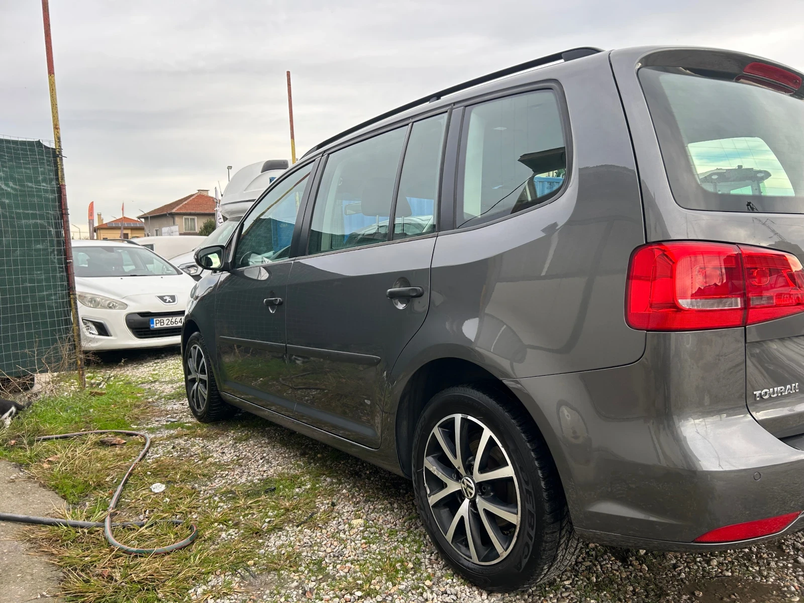 VW Touran NAVI, снимка 3 - Автомобили и джипове - 55284869