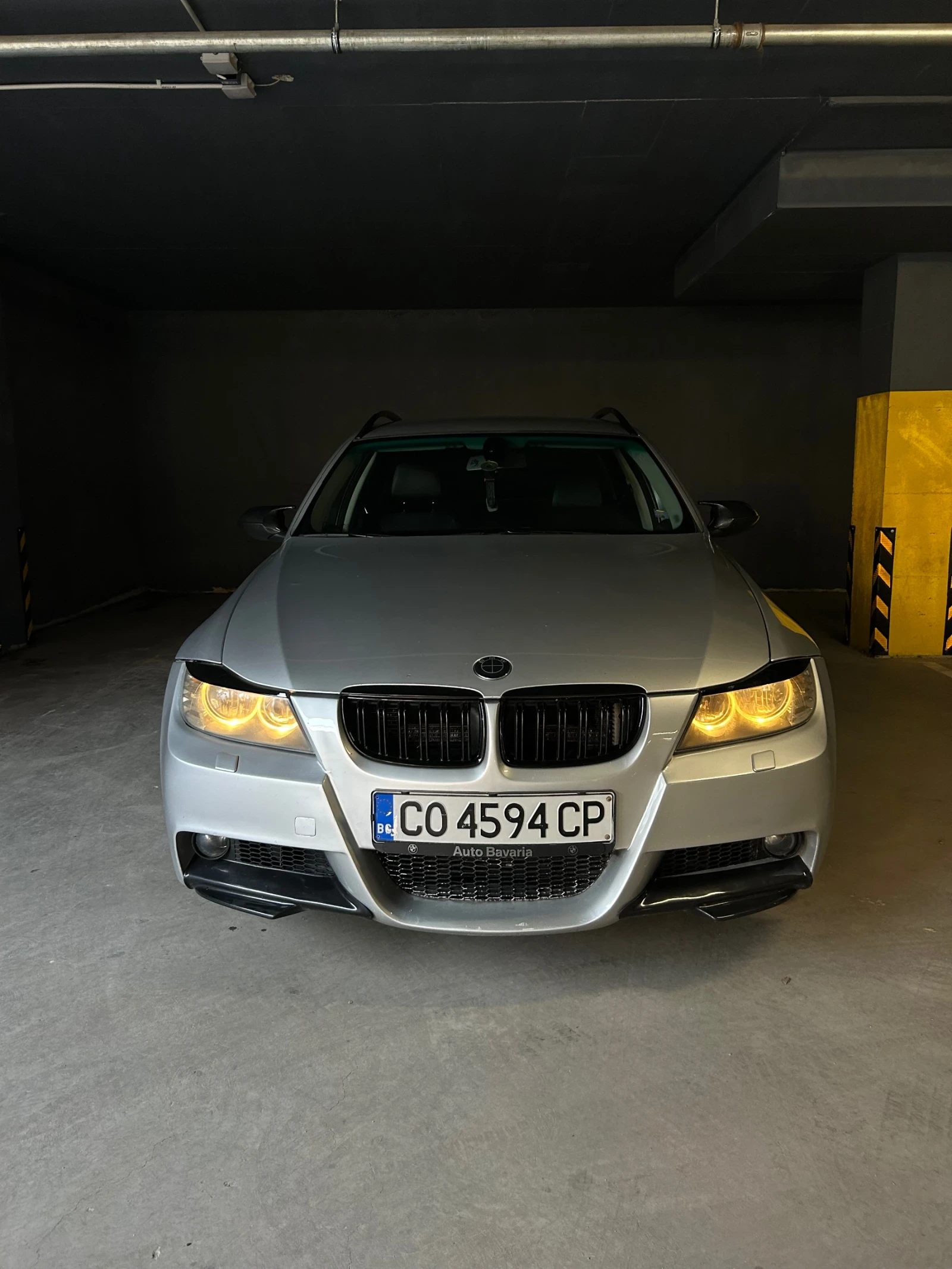 BMW 330