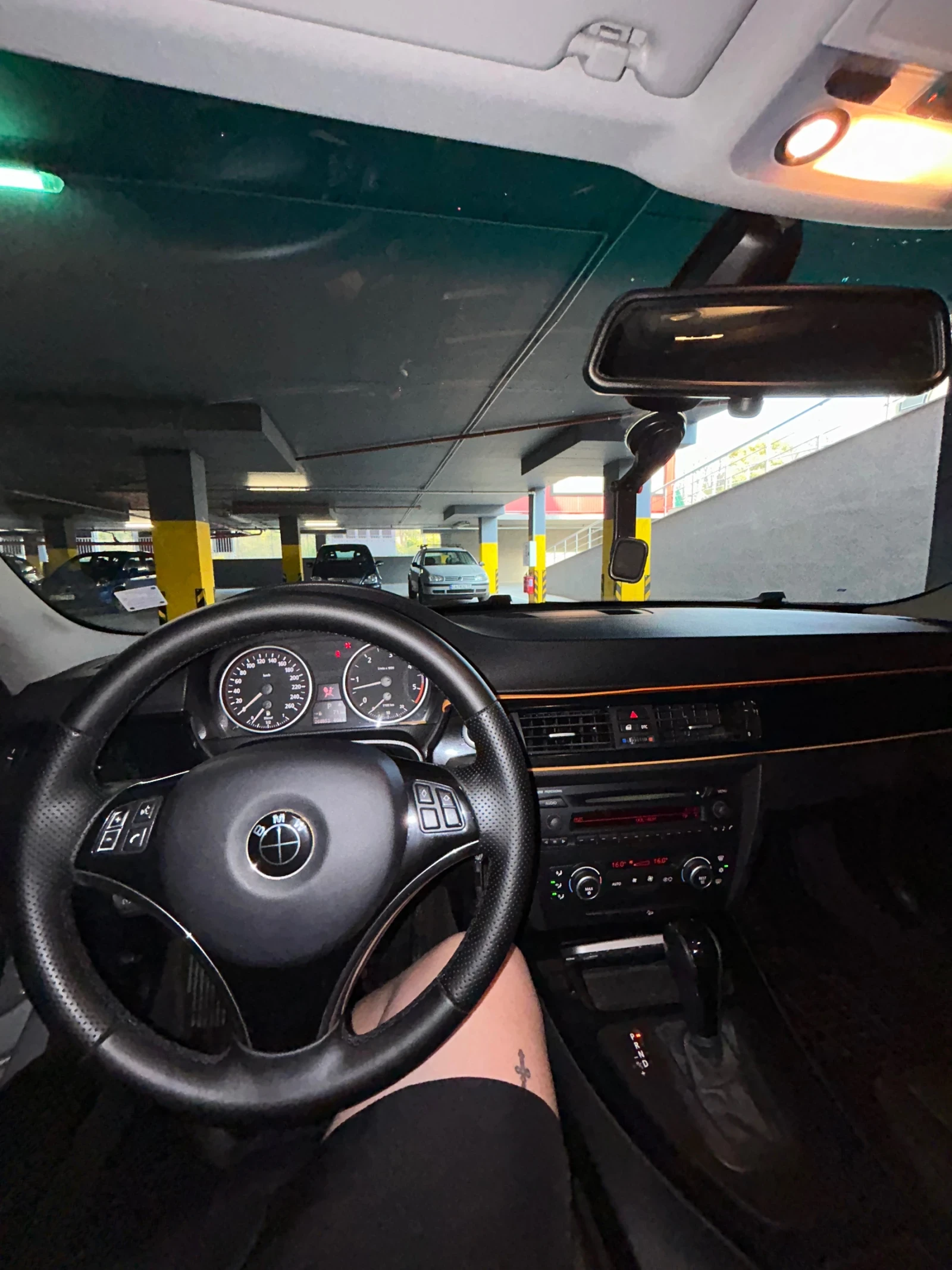 BMW 330, снимка 6 - Автомобили и джипове - 56583810
