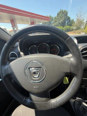 Dacia Duster 1.5DCI laureate включена регистрация - 5100 € / 9974.73 лв. - 35881654 13
