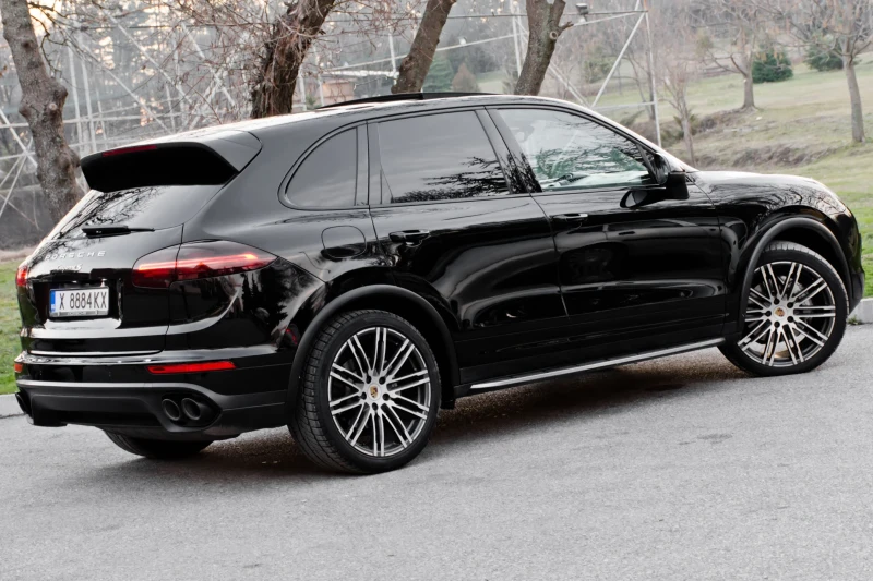 Porsche Cayenne S 4.2 V8 Bi-Turbo, снимка 3 - Автомобили и джипове - 48541776