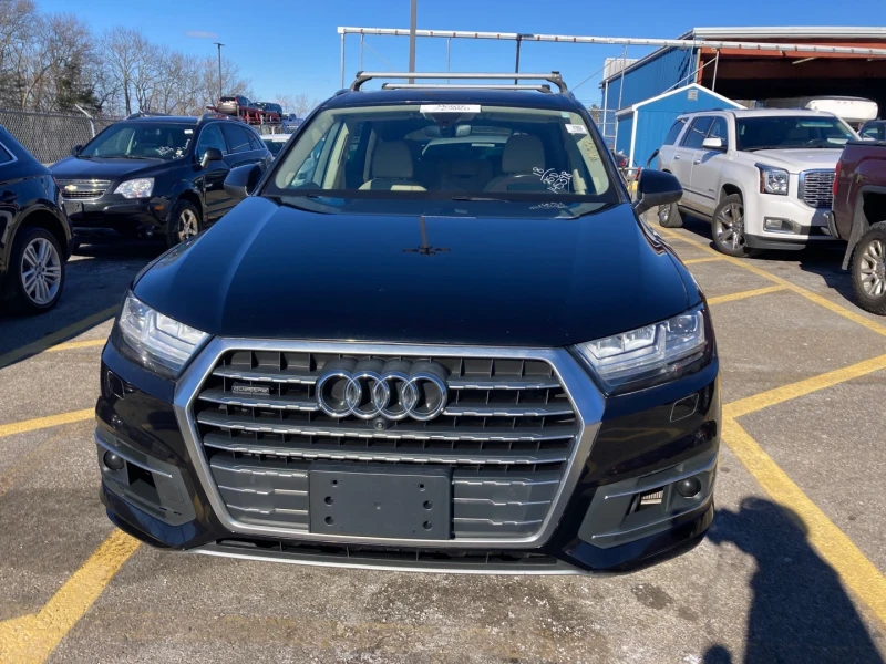 Audi Q7, снимка 8 - Автомобили и джипове - 48720610