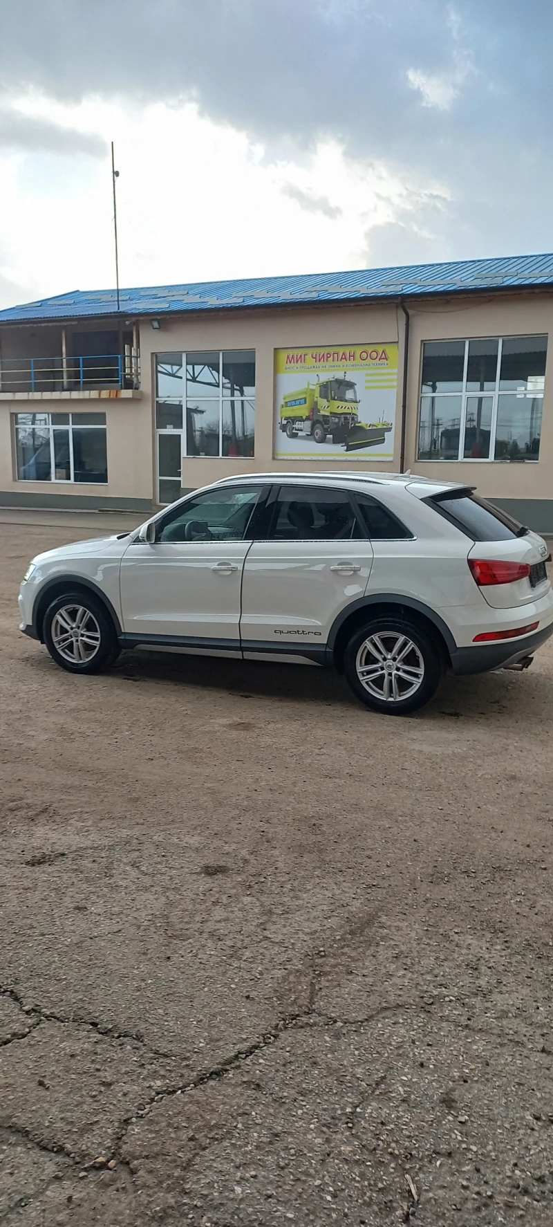 Audi Q3, снимка 14 - Автомобили и джипове - 52542183