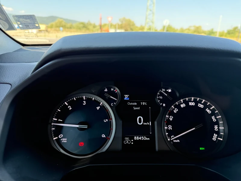 Toyota Land cruiser, снимка 6 - Автомобили и джипове - 52887198