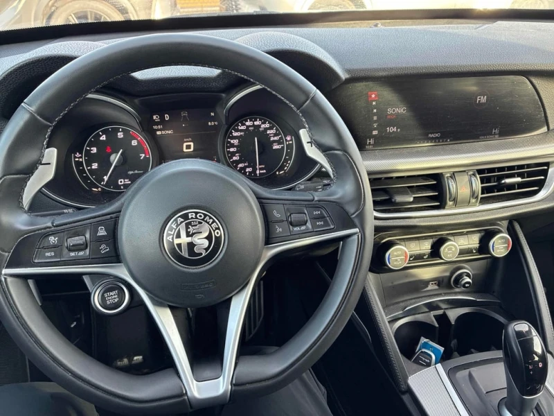 Alfa Romeo Stelvio * Ti Sport * CARFAX * ФИНАНСИРАНЕ* КЛИП, снимка 9 - Автомобили и джипове - 52847201
