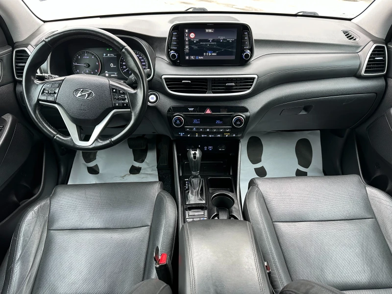 Hyundai Tucson, снимка 11 - Автомобили и джипове - 53350652