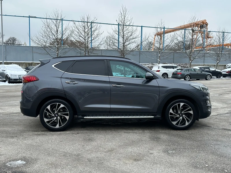 Hyundai Tucson, снимка 5 - Автомобили и джипове - 53350652