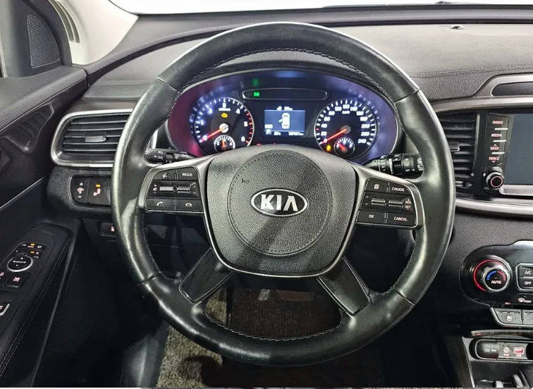 Kia Sorento Diesel 2.2 2wd Noblesse ПРОВЕРЕНА - изображение 6