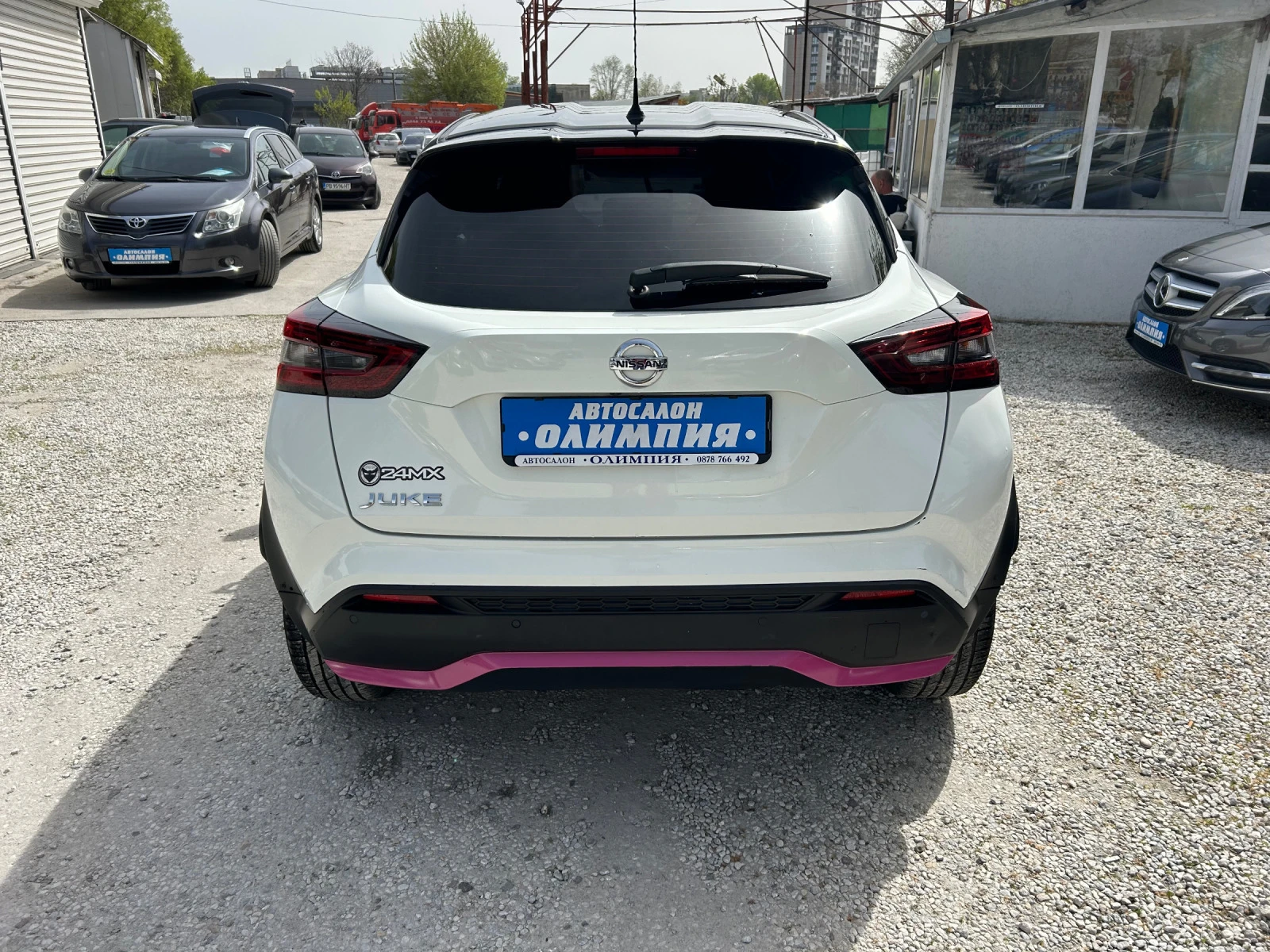 Nissan Juke 1.0 DIG-T VISIA - изображение 4