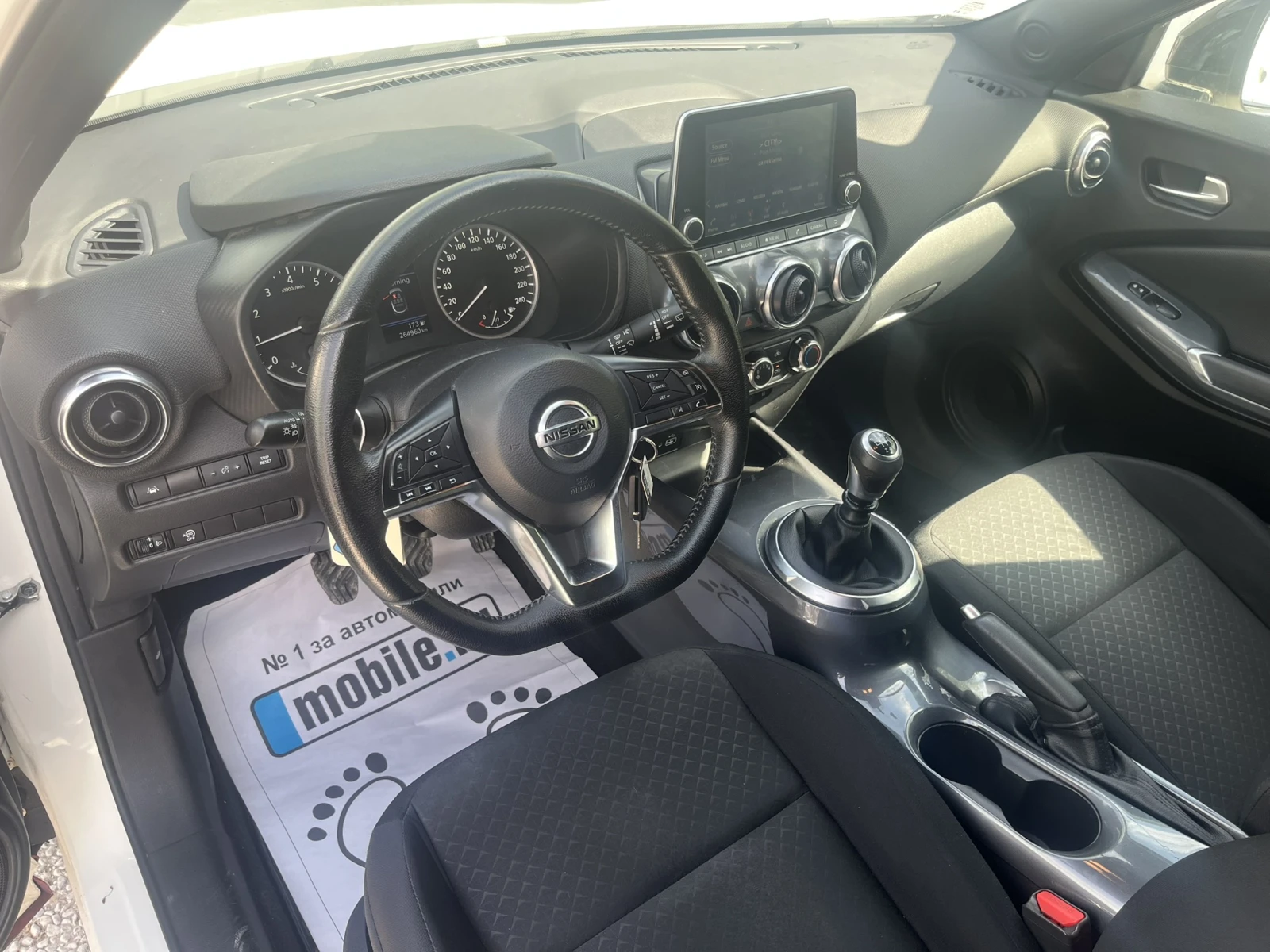 Nissan Juke 1.0 DIG-T VISIA - изображение 9