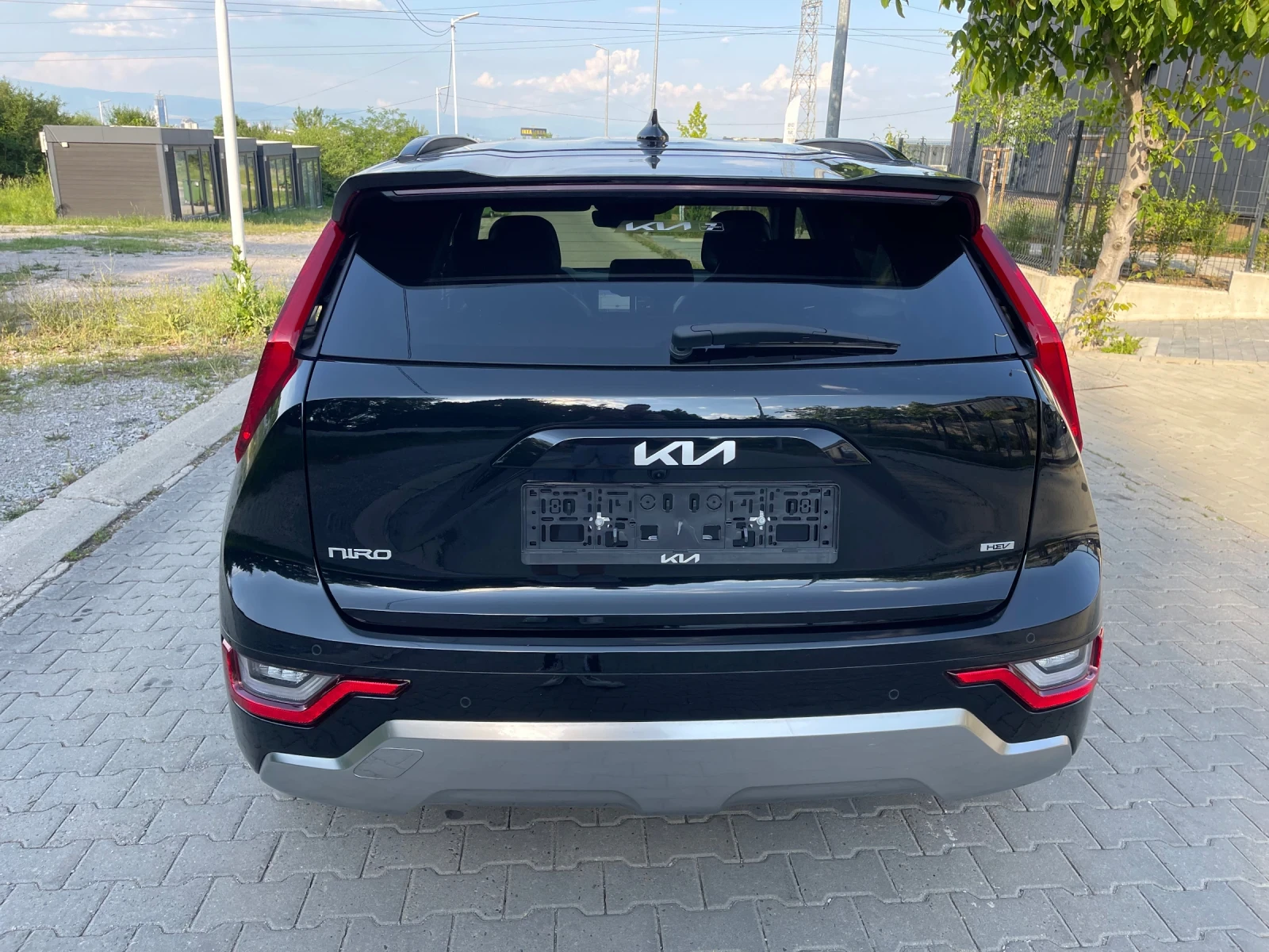 Kia Niro 1.6 HEV - изображение 4