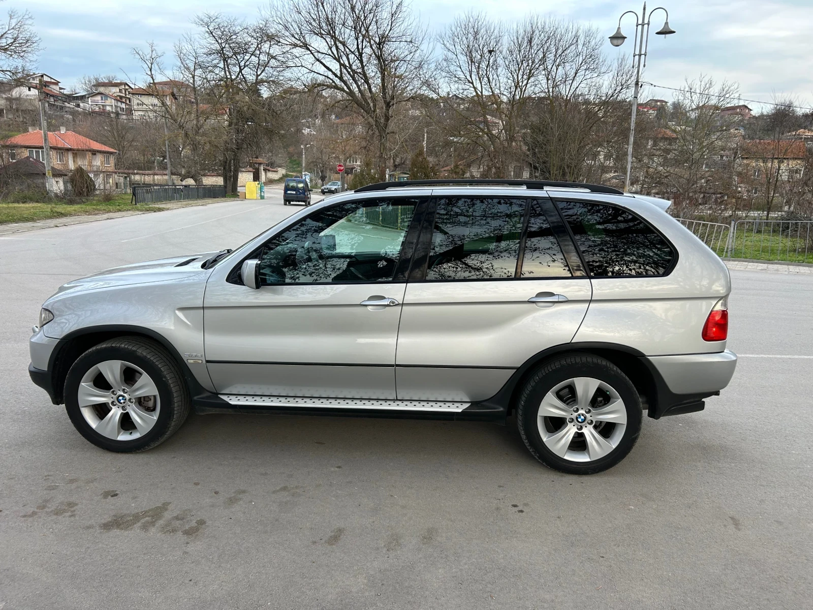 BMW X5 3.0 - изображение 3