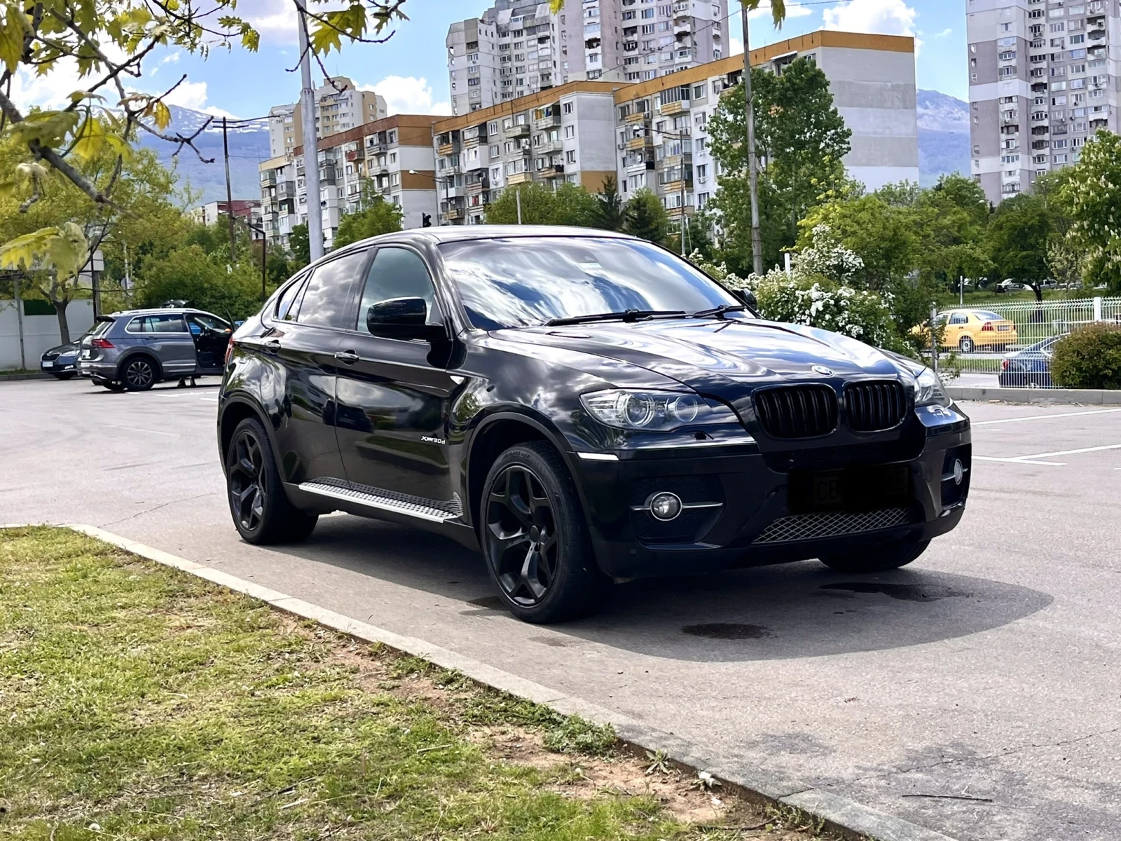 BMW X6 Десен волан - изображение 3