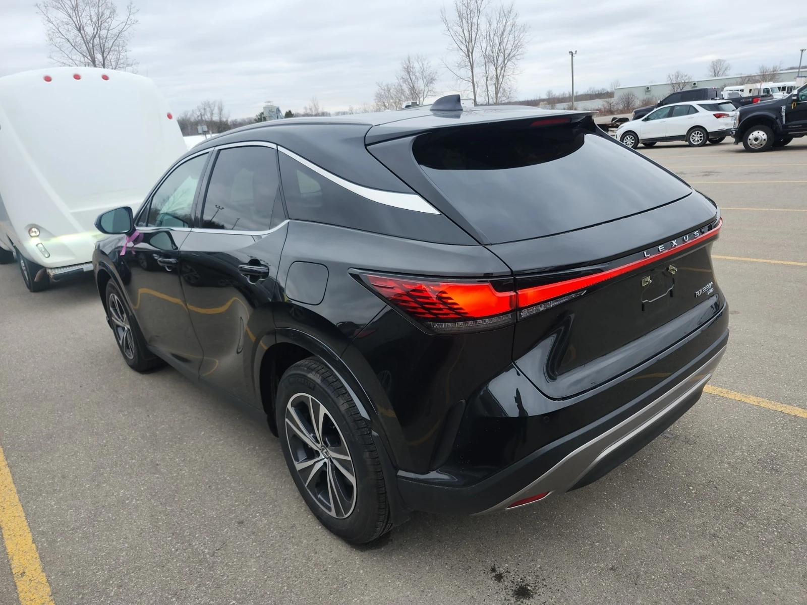 Lexus RX 350h * АвтоКредит*  - изображение 4
