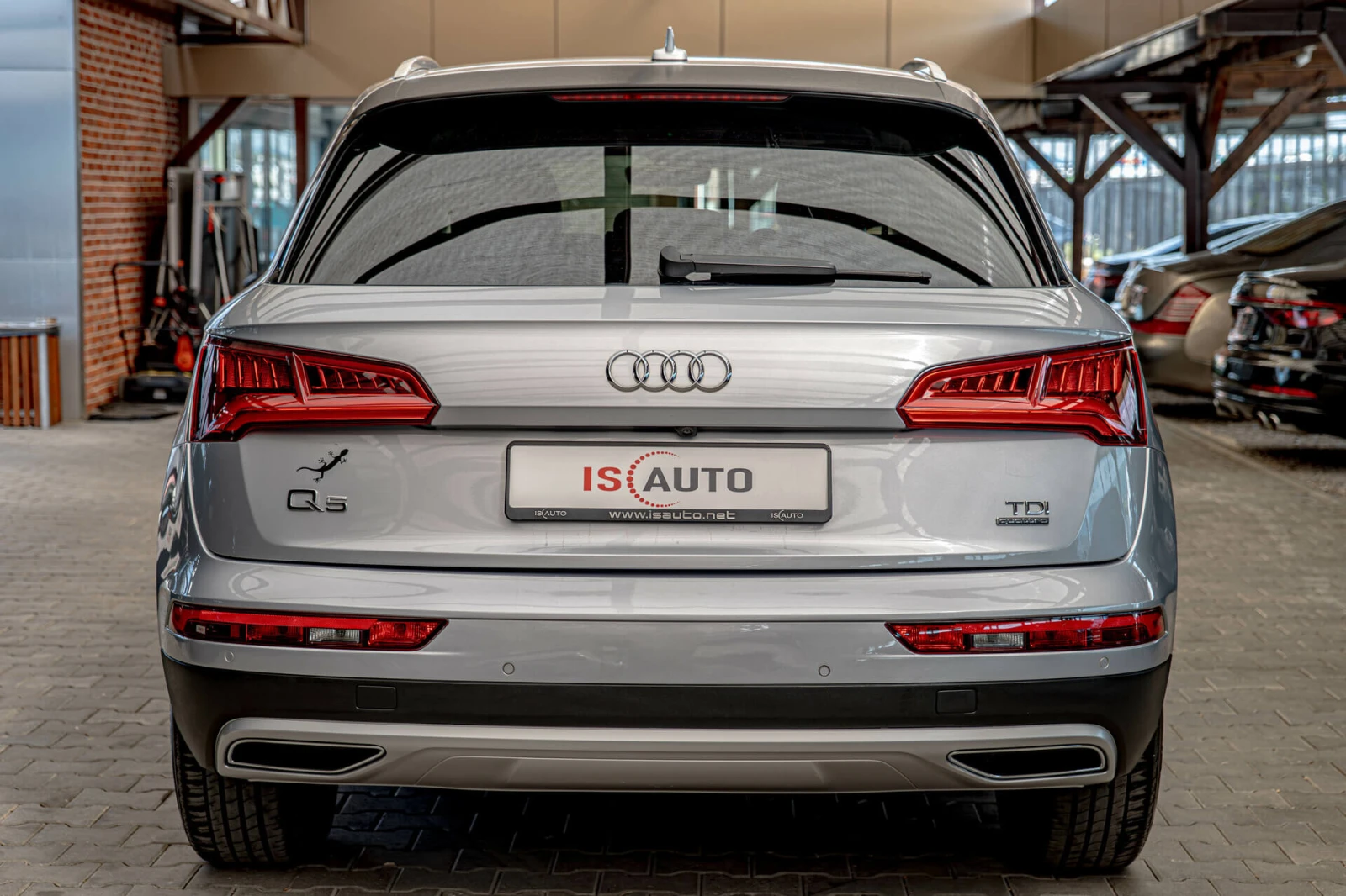 Audi Q5 2.0TDI/Quattro/Sline/Камера/ - изображение 5