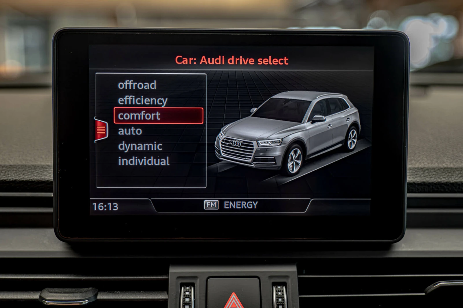 Audi Q5 2.0TDI/Quattro/Sline/Камера/ | Mobile.bg — изображение 12