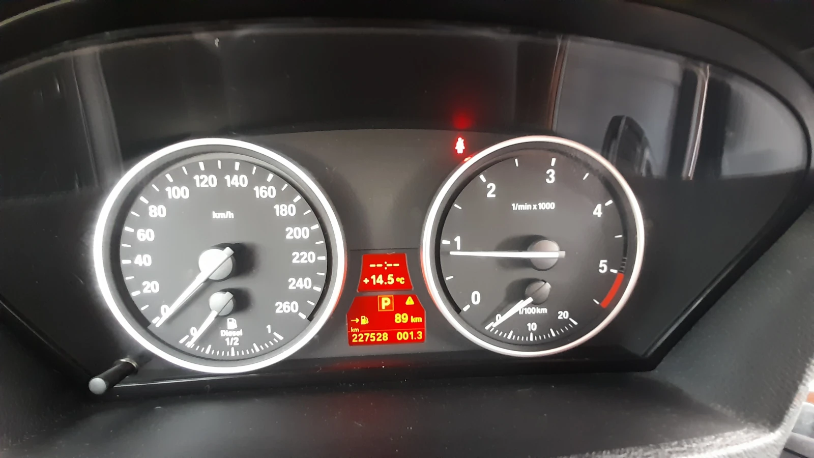 BMW X5 3.5 SD - FULL | Mobile.bg   16