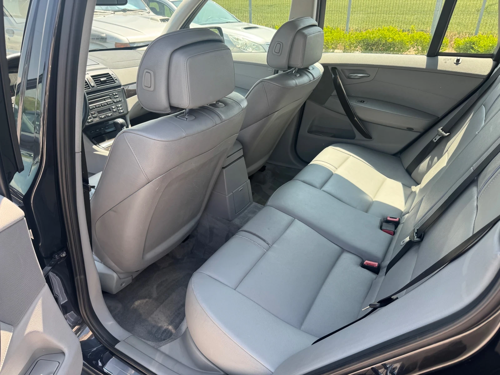 BMW X3 2.0 D - изображение 9