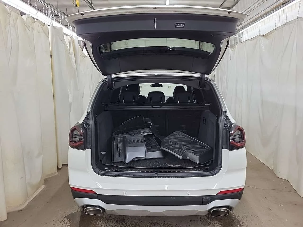 BMW X3 xDrive30i | PANO | LED | KEYLESS | ПОДГРЕВИ| CARFA, снимка 16 - Автомобили и джипове - 53740532