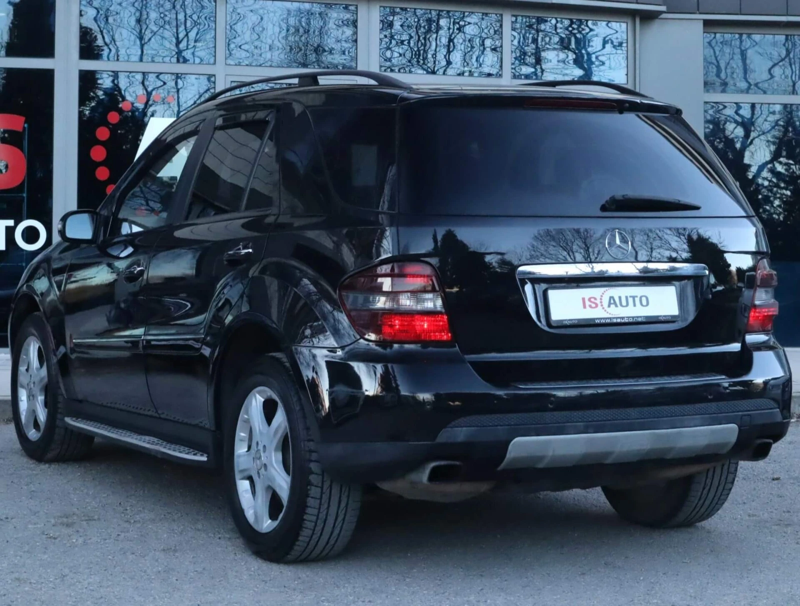 Mercedes-Benz ML 320 4Matic/Kамера/PDC/Harman Kardon/DSR/AirMatic/, снимка 6 - Автомобили и джипове - 53903403