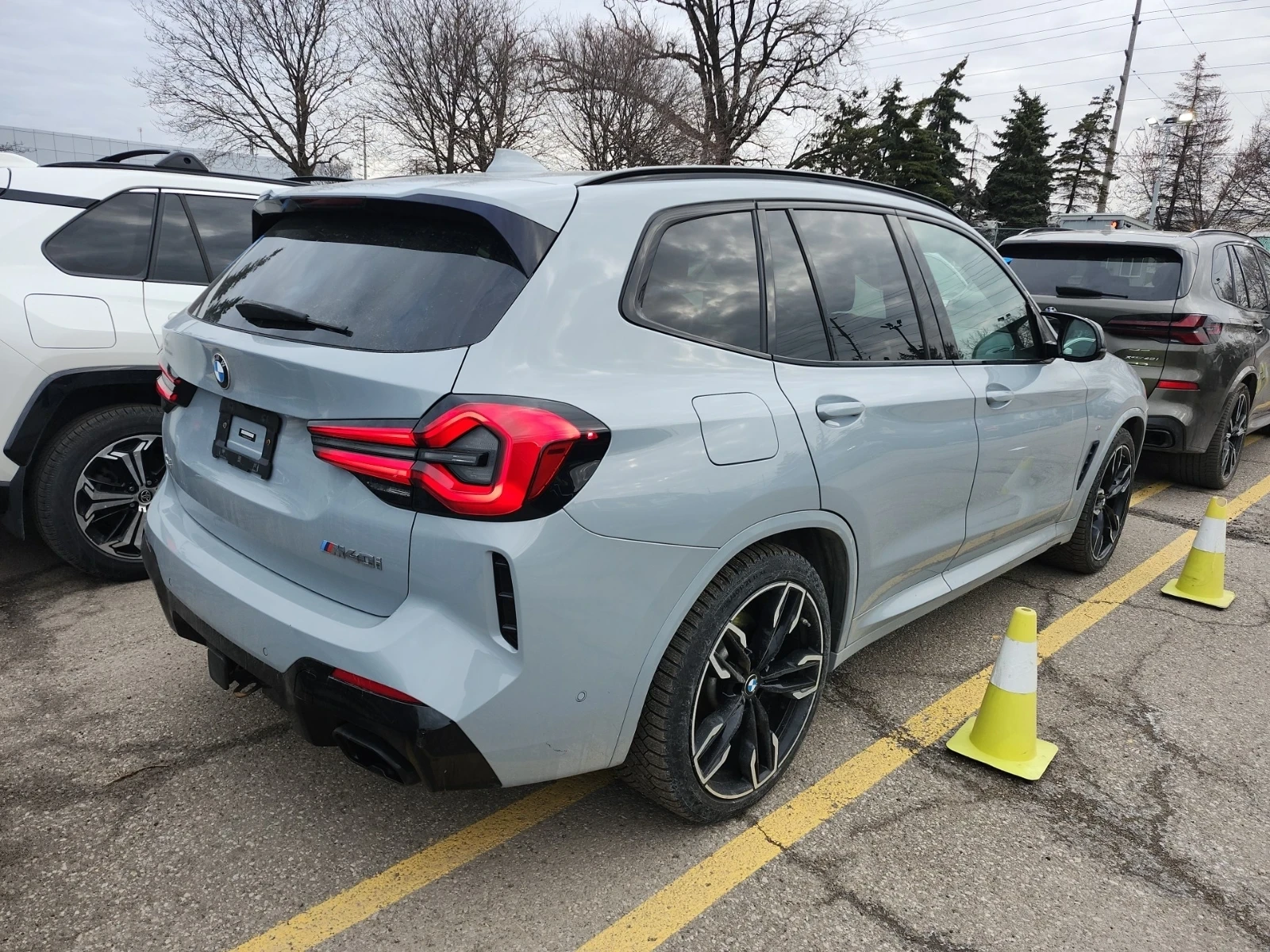 BMW X3 40i * M-PACK * CAR FAX * АВТО КРЕДИТ * ЦЕНА ДО БГ*, снимка 3 - Автомобили и джипове - 54034636