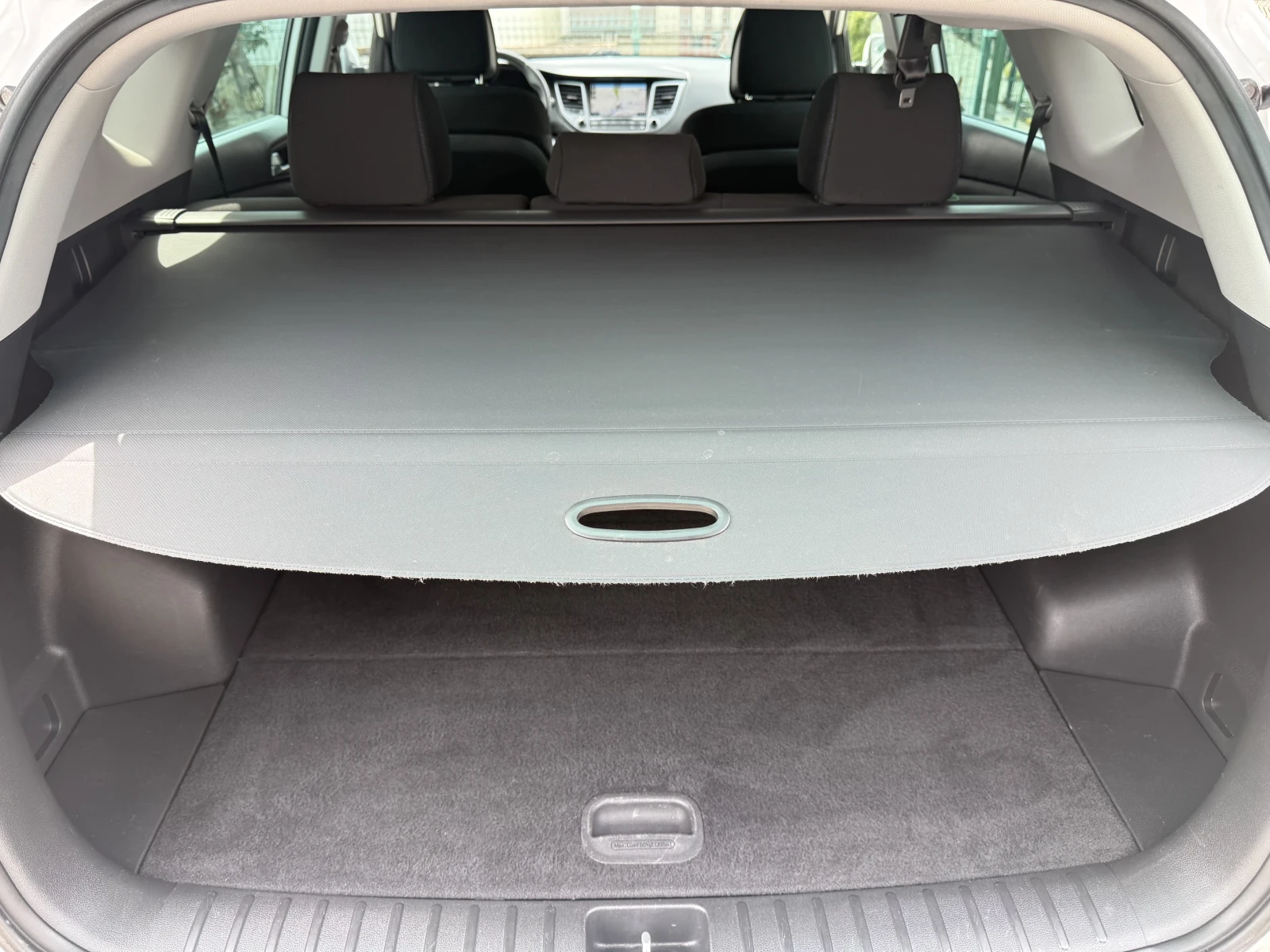 Hyundai Tucson 2.0CRDI AWD., снимка 15 - Автомобили и джипове - 54079068