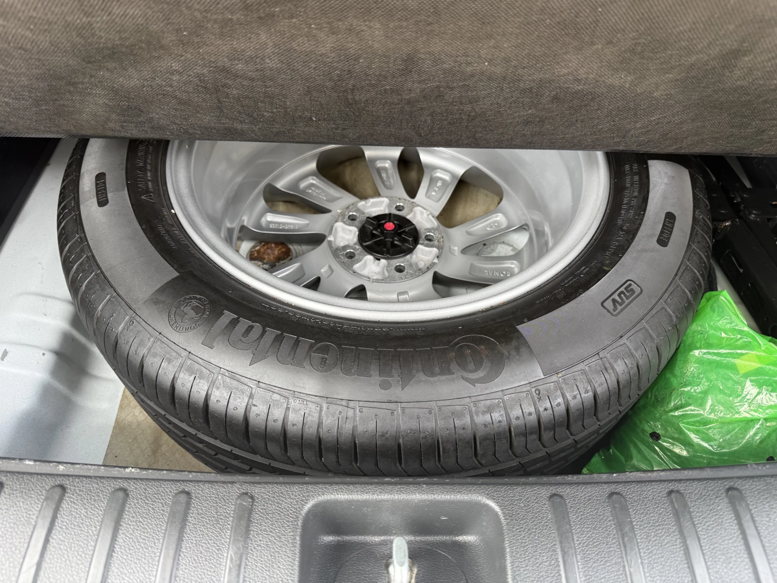 Hyundai Tucson 2.0CRDI AWD., снимка 16 - Автомобили и джипове - 54079068